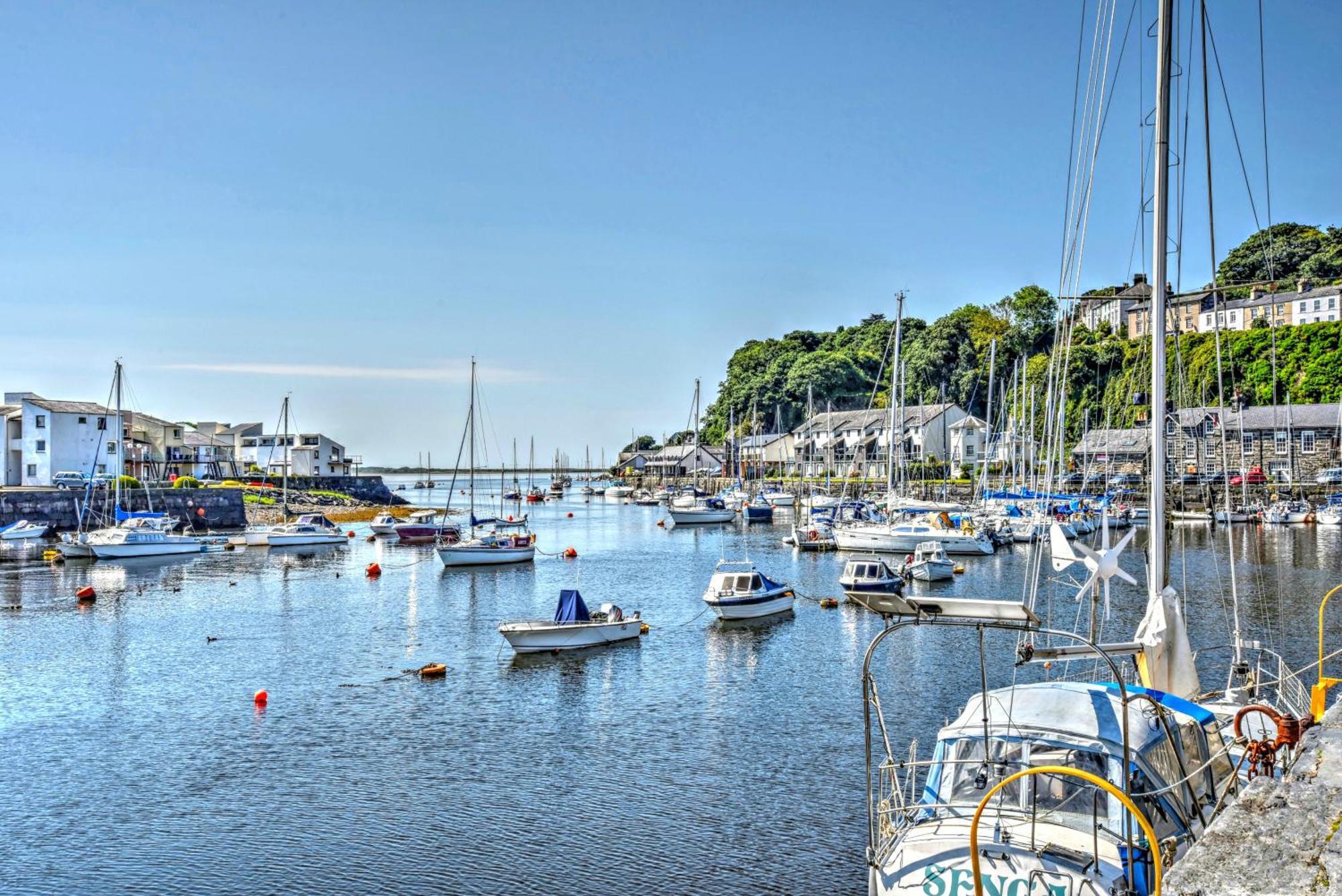 Harbour & Mountain Views, Porthmadog House, Sleeps 9, 4 Bedrooms, Two And Half Bathrooms Exterior foto