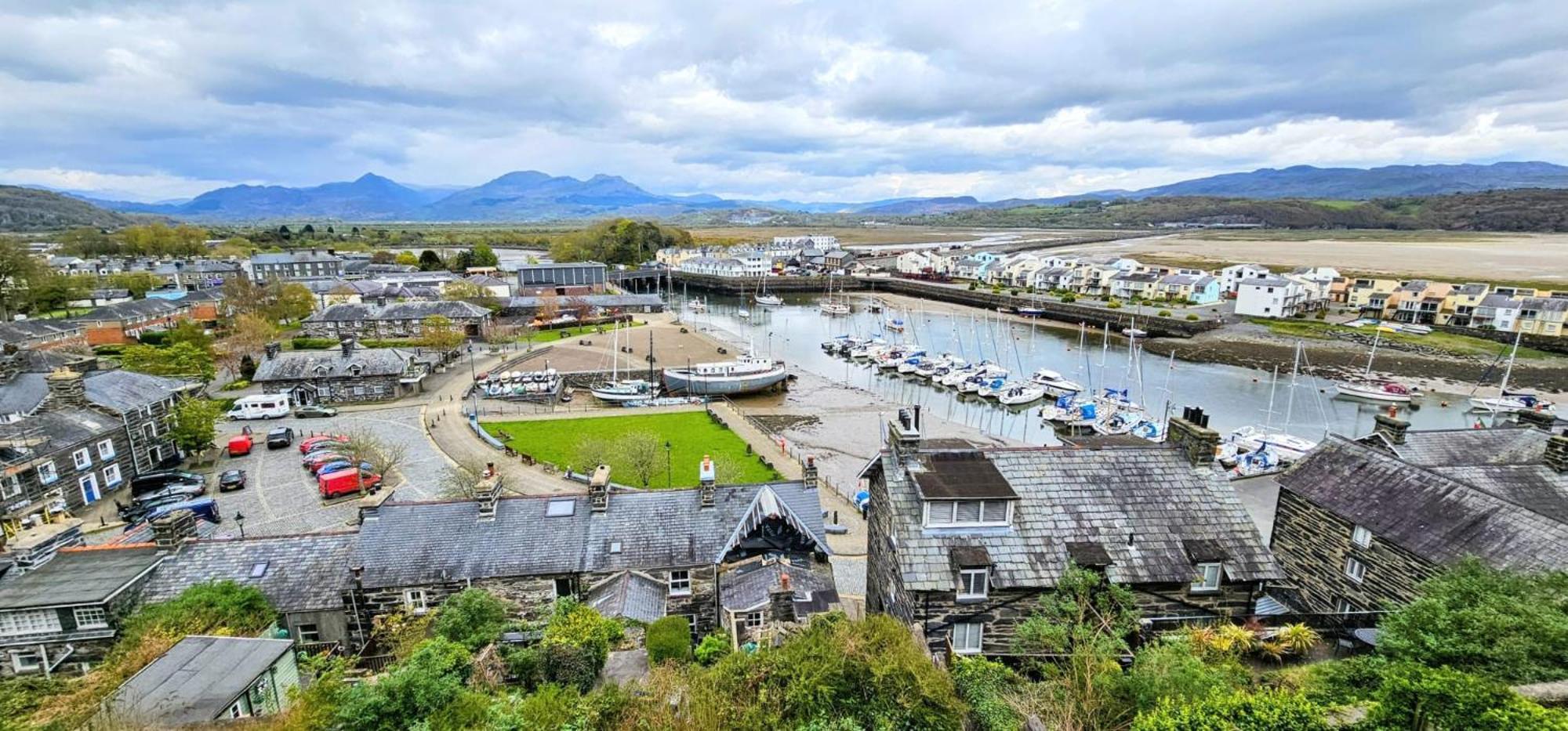 Harbour & Mountain Views, Porthmadog House, Sleeps 9, 4 Bedrooms, Two And Half Bathrooms Exterior foto