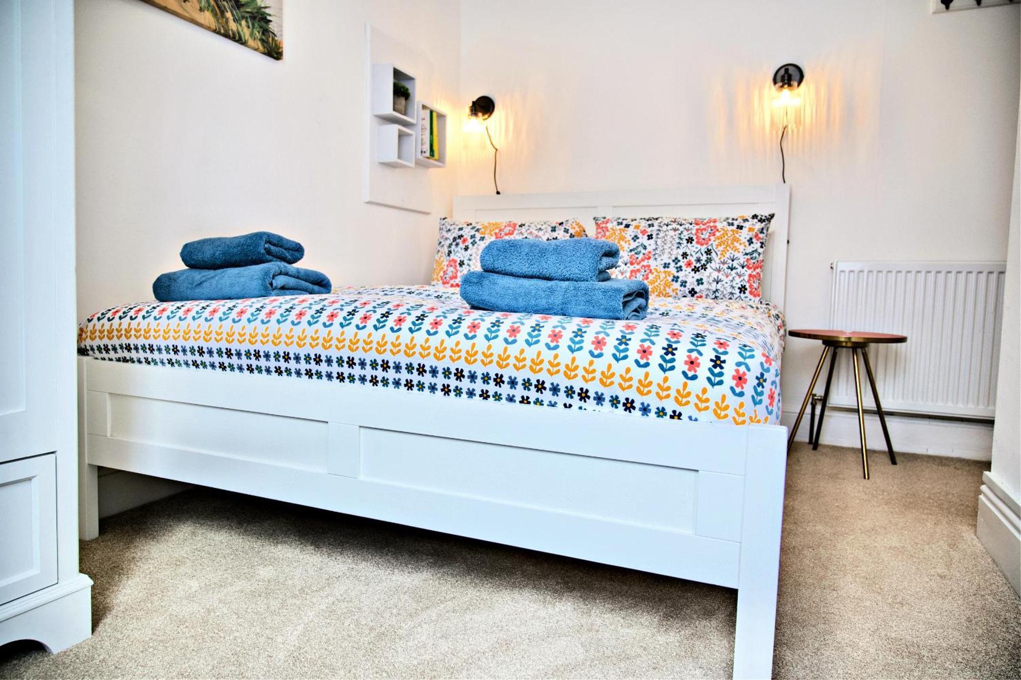 Harbour & Mountain Views, Porthmadog House, Sleeps 9, 4 Bedrooms, Two And Half Bathrooms Exterior foto