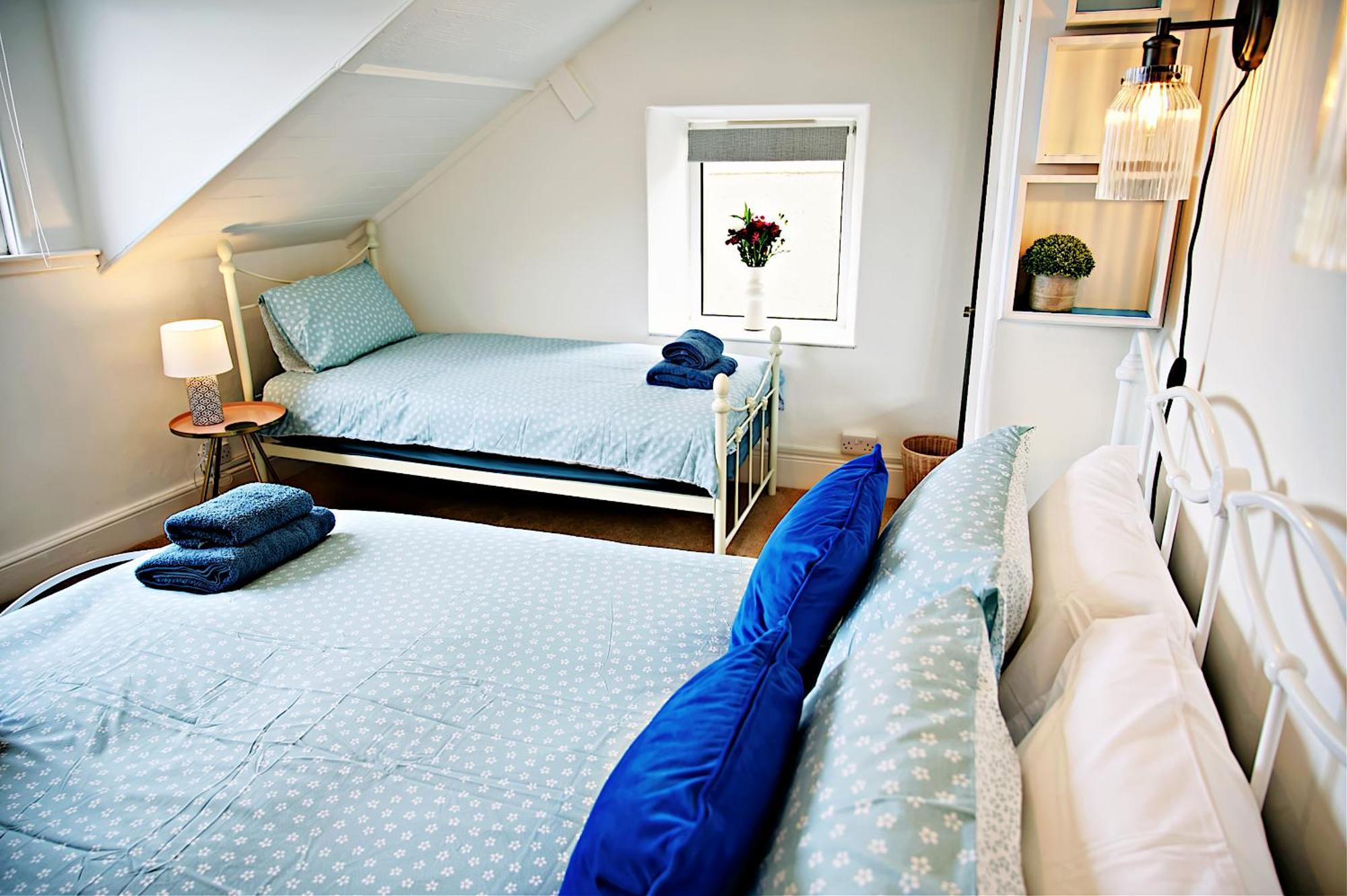 Harbour & Mountain Views, Porthmadog House, Sleeps 9, 4 Bedrooms, Two And Half Bathrooms Exterior foto